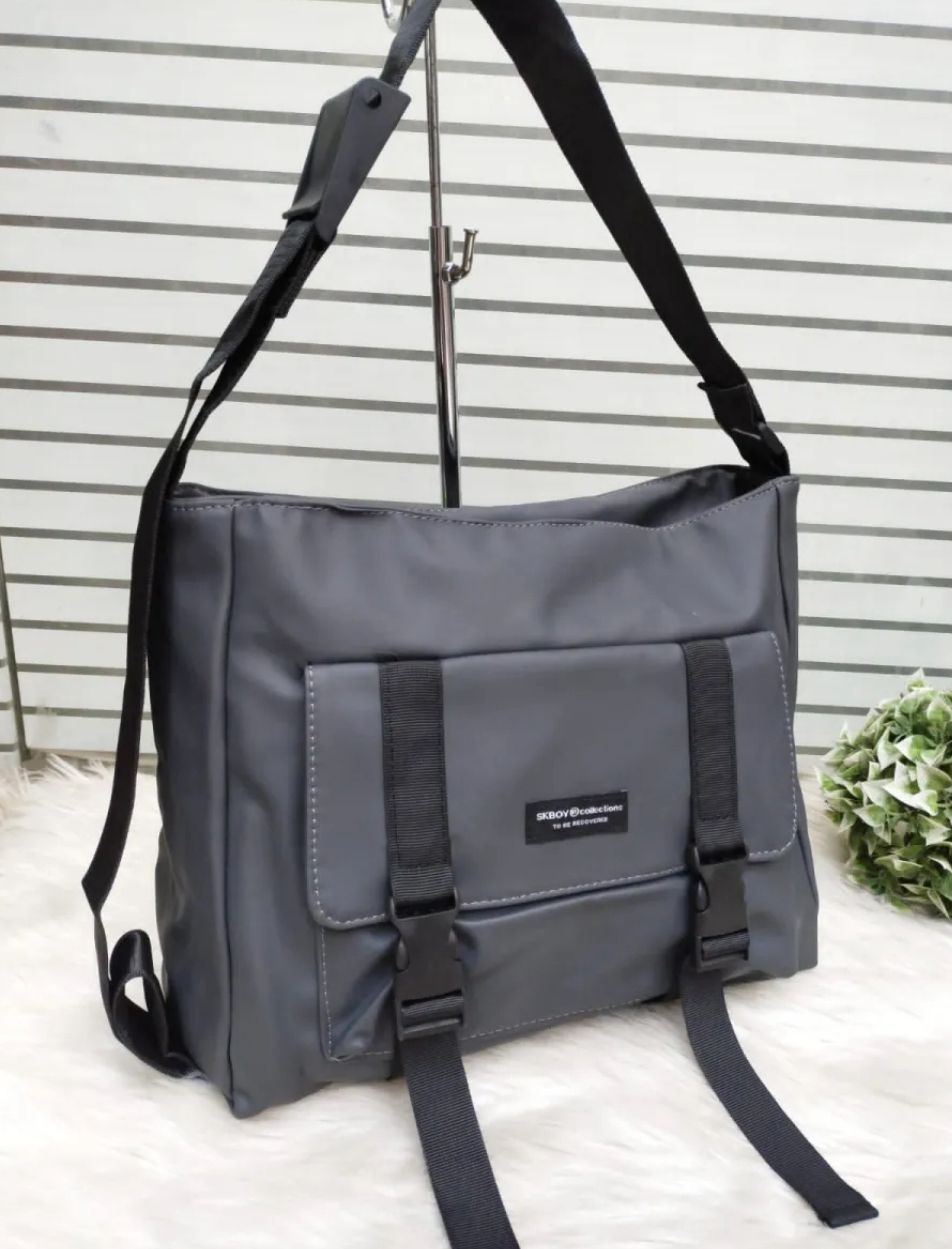 Traveling Bag