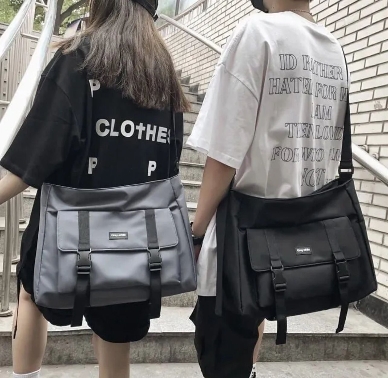 Traveling Bag